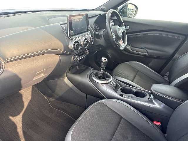 Nissan Juke 1.0 DiG-T 114 N-Connecta 5dr