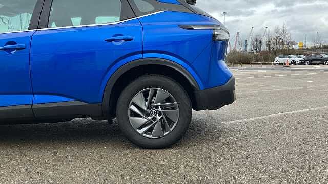 Nissan Qashqai 1.3 DiG-T MH Acenta Premium 5dr