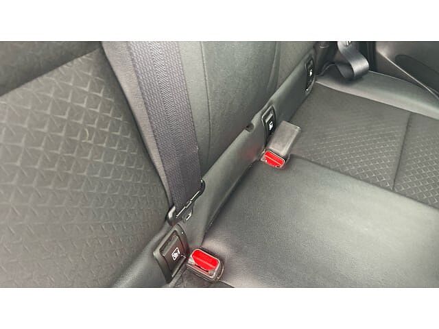 Nissan Juke 1.0 DiG-T N-Connecta 5dr Petrol Hatchback