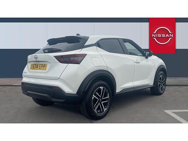 Nissan Juke 1.0 DiG-T N-Connecta 5dr Petrol Hatchback