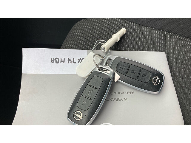 Nissan Qashqai 1.3 DiG-T MH 158 Acenta Premium 5dr Xtronic Petrol Hatchback