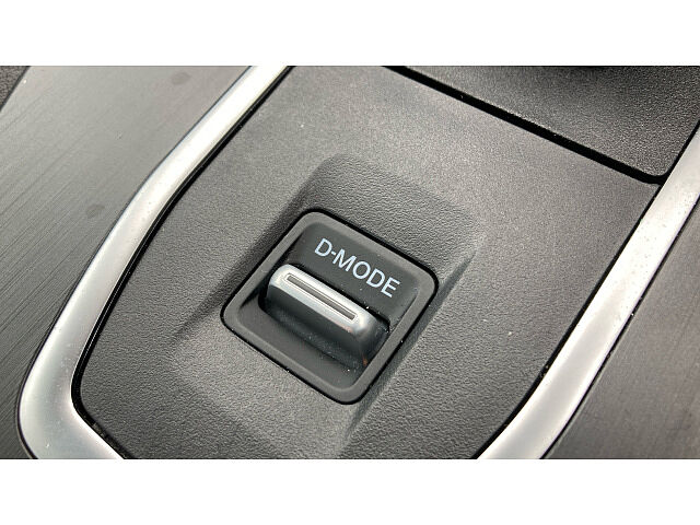 Nissan Qashqai 1.3 DiG-T MH 158 Acenta Premium 5dr Xtronic Petrol Hatchback