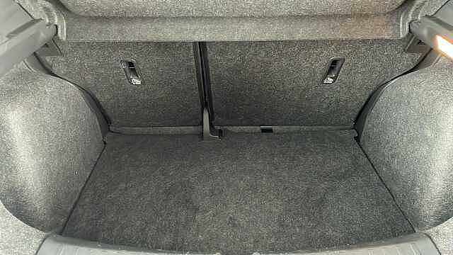 Nissan Micra NISSAN Micra 1.0 IG-T Tekna Hatchback 5dr Petrol XTRON Euro 6 (s/s) (100 ps)