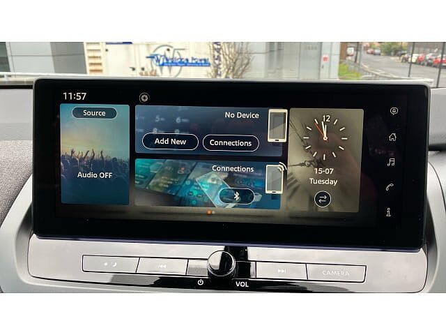 Nissan Qashqai 1.3 DiG-T MH Acenta Premium 5dr Petrol Hatchback