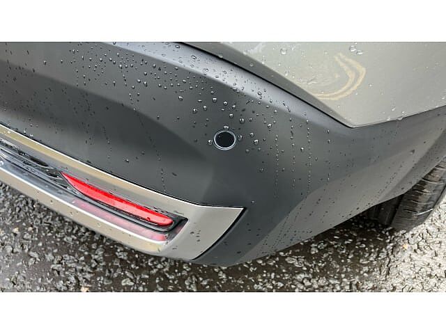 Nissan Qashqai 1.3 DiG-T MH Acenta Premium 5dr Petrol Hatchback