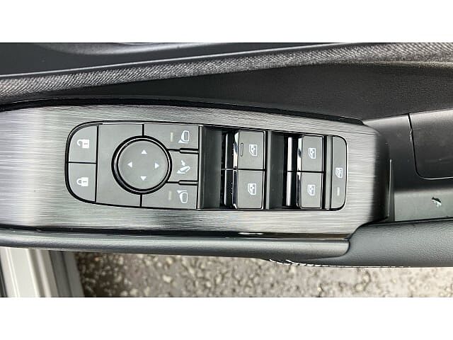 Nissan Qashqai 1.3 DiG-T MH Acenta Premium 5dr Petrol Hatchback