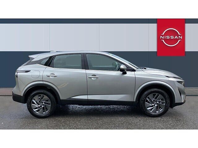 Nissan Qashqai 1.3 DiG-T MH Acenta Premium 5dr Petrol Hatchback