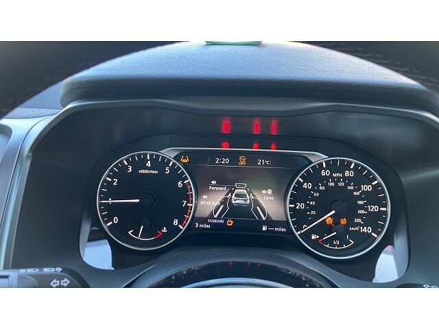 Nissan Qashqai 1.3 DiG-T MH Acenta Premium 5dr Petrol Hatchback