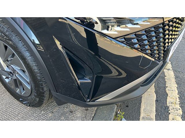 Nissan Qashqai 1.3 DiG-T MH Acenta Premium 5dr Petrol Hatchback