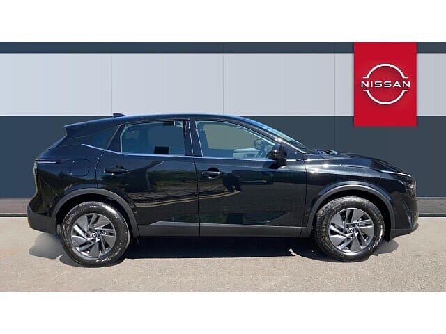 Nissan Qashqai 1.3 DiG-T MH Acenta Premium 5dr Petrol Hatchback