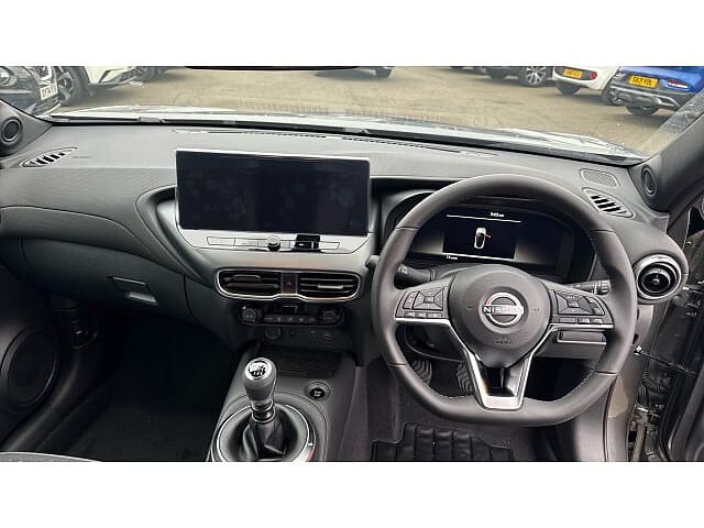 Nissan Juke 1.0 DiG-T N-Connecta 5dr Petrol Hatchback