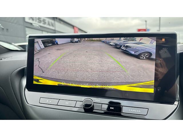 Nissan Juke 1.0 DiG-T N-Connecta 5dr Petrol Hatchback