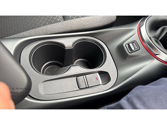 Nissan Juke 1.0 DiG-T N-Connecta 5dr Petrol Hatchback