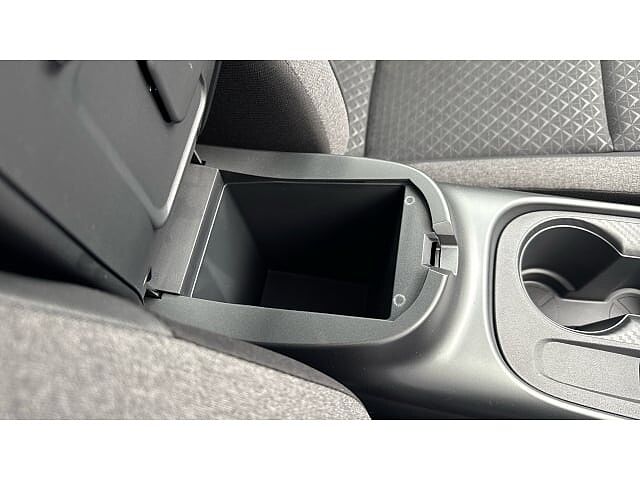 Nissan Juke 1.0 DiG-T N-Connecta 5dr Petrol Hatchback