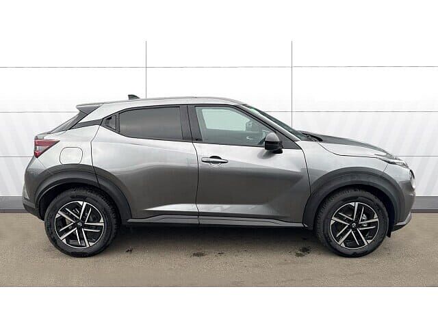 Nissan Juke 1.0 DiG-T N-Connecta 5dr Petrol Hatchback