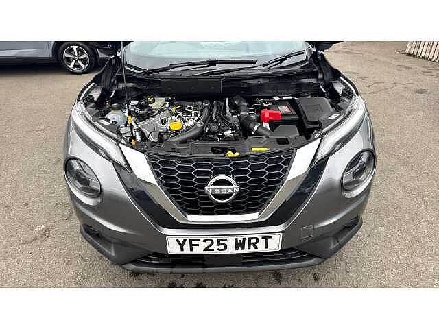 Nissan Juke 1.0 DiG-T N-Connecta 5dr Petrol Hatchback