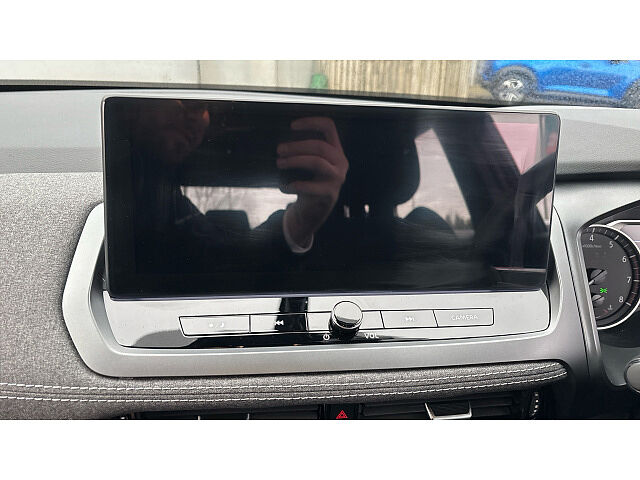 Nissan Qashqai 1.3 DiG-T MH Acenta Premium 5dr Petrol Hatchback