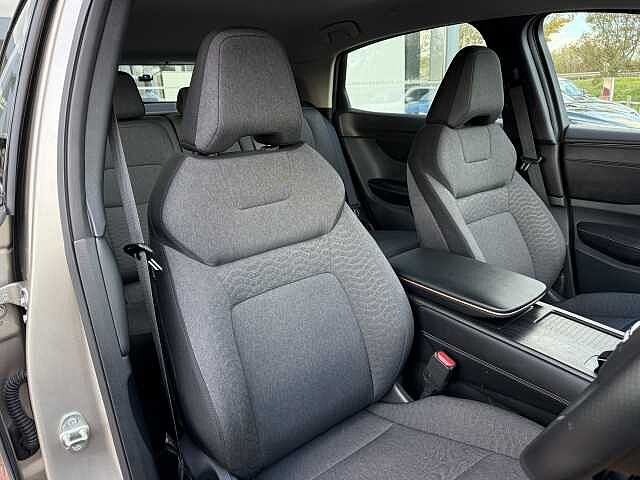 Nissan Ariya (178kW) Engage (87kWh) [22Kw Charger]