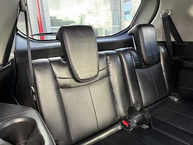 Nissan X-Trail 1.6 dCi Tekna [7 Seater]