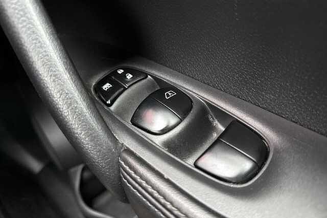 Nissan X-Trail 1.7 dCi N-Connecta