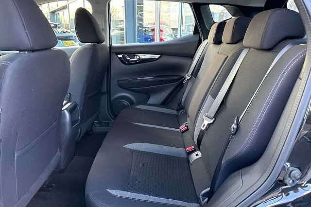 Nissan Qashqai 1.3 DiG-T (140ps) Acenta Premium