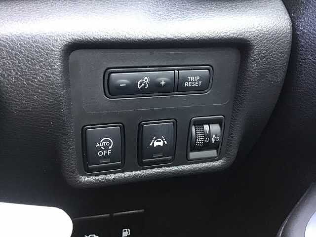 Nissan Micra 1.0 IG-T 92 Acenta 5dr