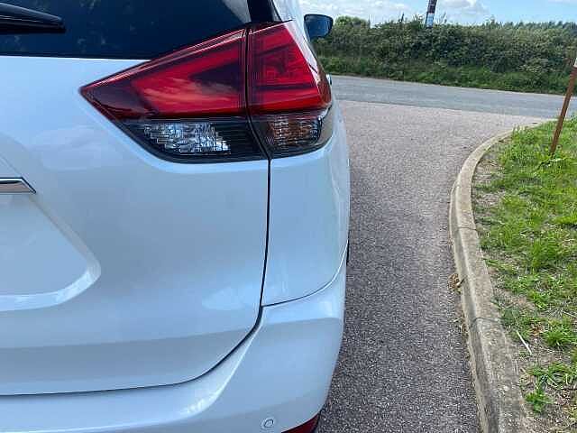 Nissan X-TRAIL Tekna Dig-T S-A