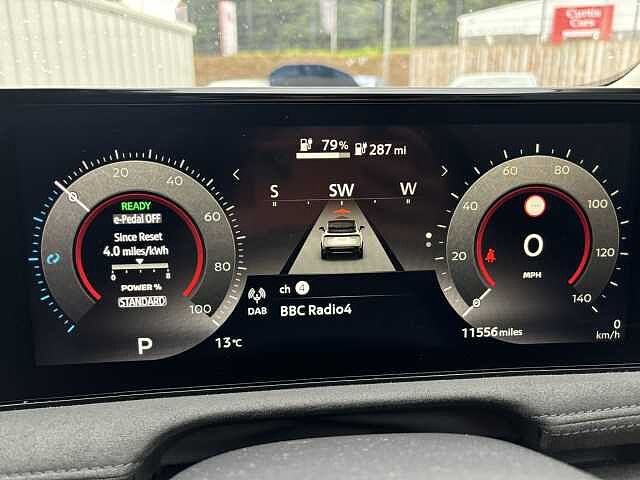 Nissan Ariya E (178kw) Evolve (22kW Charger)