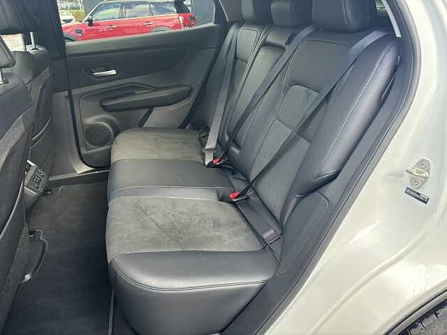 Nissan Ariya E (178kw) Evolve (22kW Charger)