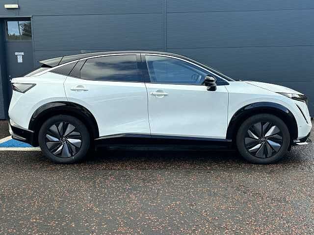 Nissan Ariya E (178kw) Evolve (22kW Charger)