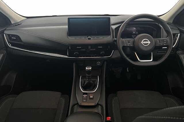 Nissan Qashqai 1.3 DiG-T MH N-Connecta 5dr