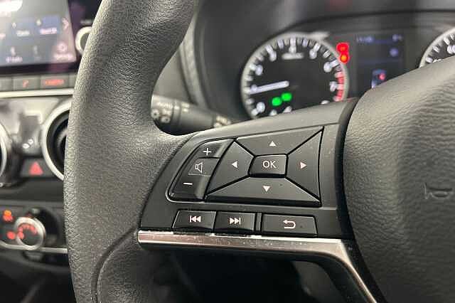 Nissan Juke 1.0 DiG-T Acenta 5dr