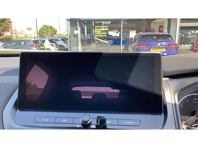 Nissan Qashqai 1.3 DiG-T MH Acenta Premium 5dr Petrol Hatchback