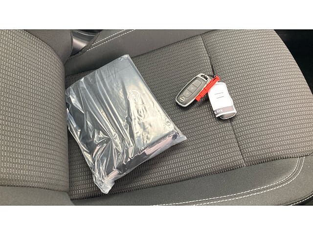 Nissan Qashqai 1.3 DiG-T MH Acenta Premium 5dr Petrol Hatchback