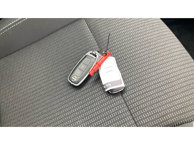 Nissan Qashqai 1.3 DiG-T MH Acenta Premium 5dr Petrol Hatchback