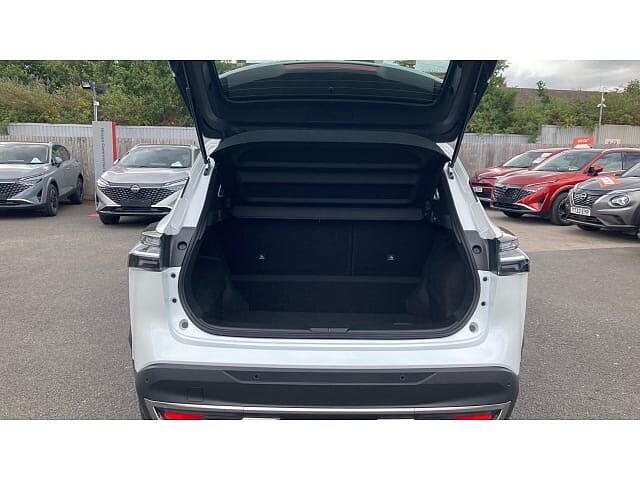 Nissan Qashqai 1.3 DiG-T MH Acenta Premium 5dr Petrol Hatchback