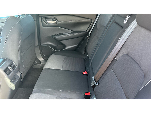 Nissan Qashqai 1.3 DiG-T MH N-Connecta 5dr Petrol Hatchback