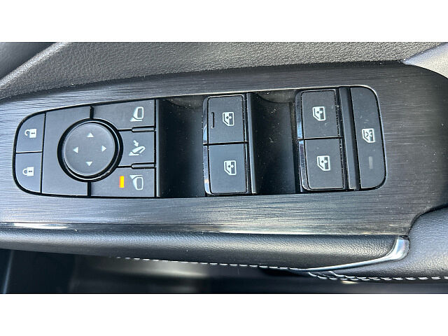 Nissan Qashqai 1.3 DiG-T MH N-Connecta 5dr Petrol Hatchback