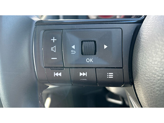 Nissan Qashqai 1.3 DiG-T MH N-Connecta 5dr Petrol Hatchback