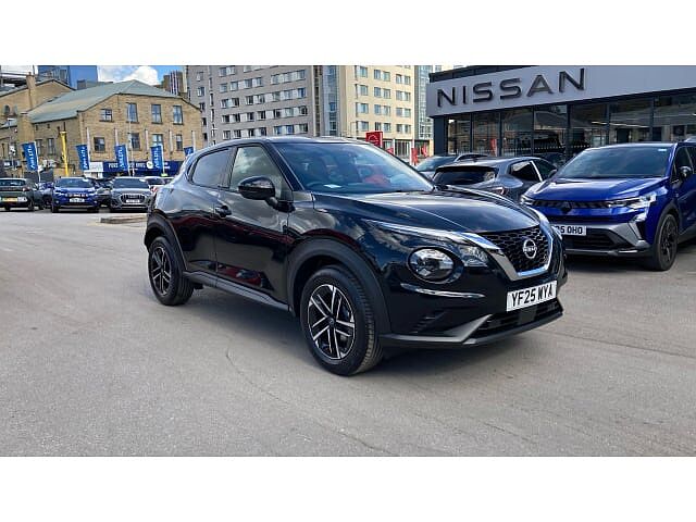 Nissan Juke 1.0 DiG-T N-Connecta 5dr Petrol Hatchback