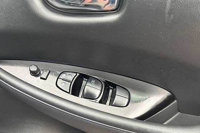 Nissan LEAF 110kW Tekna 40kWh 5dr Auto