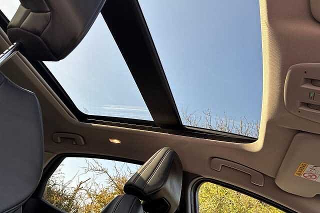 Nissan ARIYA 160kW Advance 63kWh 22kWCh 5dr Auto [Sky Pack]