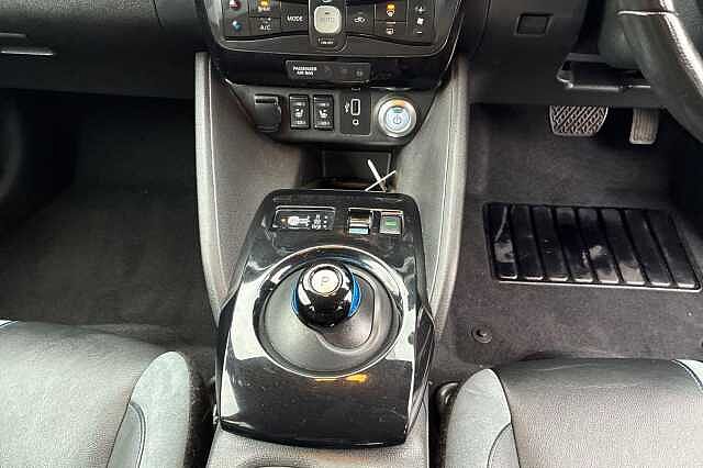 Nissan LEAF 110kW Tekna 40kWh 5dr Auto