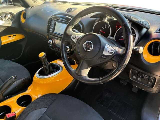 Nissan JUKE 1.2 DiG-T N-Connecta 5dr