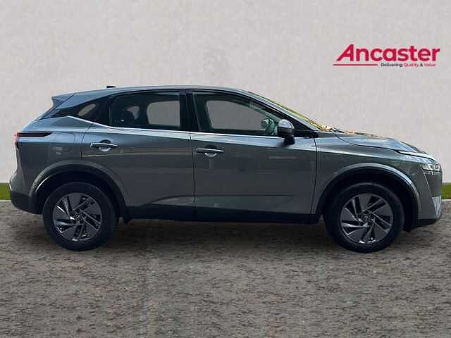 Nissan QASHQAI 1.3 DiG-T MH Acenta Premium 5dr