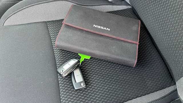 Nissan Qashqai 1.3 DiG-T Acenta Premium 5dr