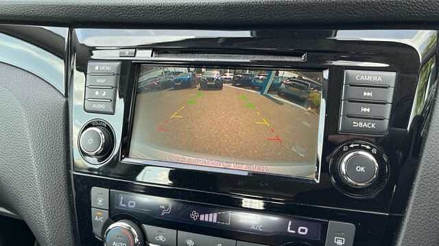 Nissan Qashqai 1.3 DiG-T Acenta Premium 5dr