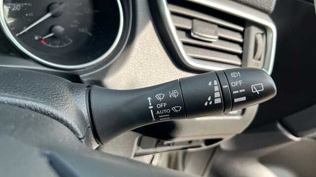 Nissan Qashqai 1.3 DiG-T Acenta Premium 5dr