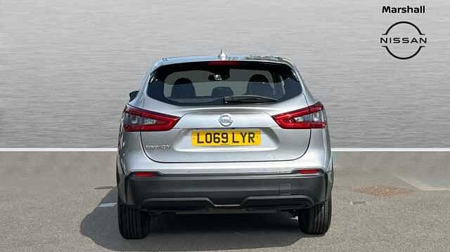 Nissan Qashqai 1.3 DiG-T Acenta Premium 5dr