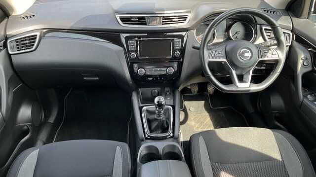 Nissan Qashqai 1.3 DiG-T Acenta Premium 5dr
